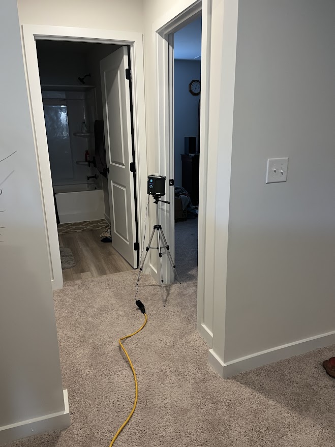 Images showing mold testing instruments and samples